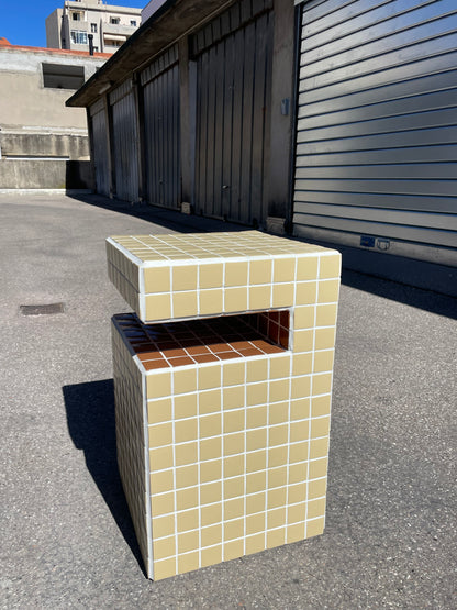 Table de chevet niche
