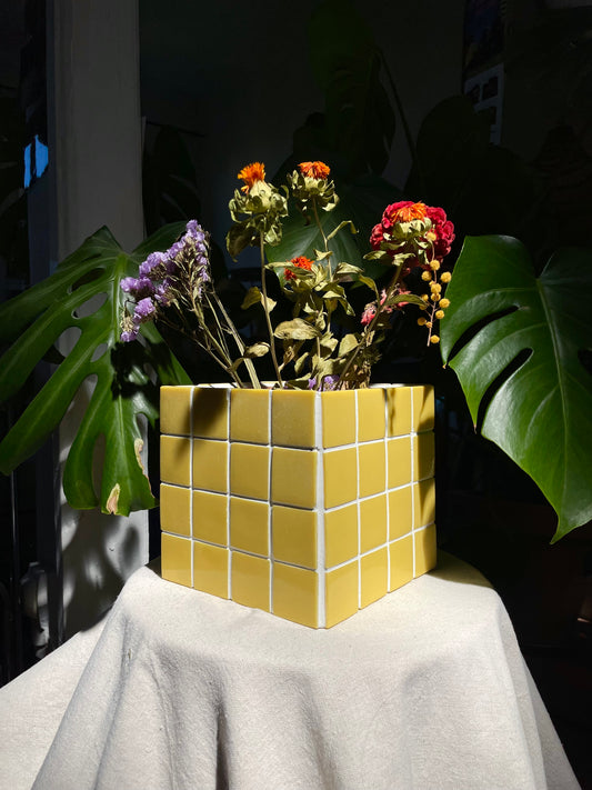 Vase « Karine » jaune