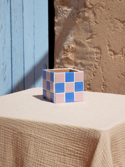Boite damier bleu/mauve et rose